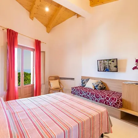 Hibiscusuno Apartmanhotel 3*