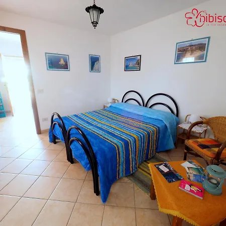 Hibiscusuno Aparthotel