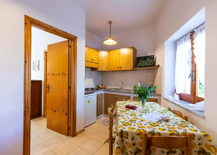 Hibiscusuno Aparthotel Tropea