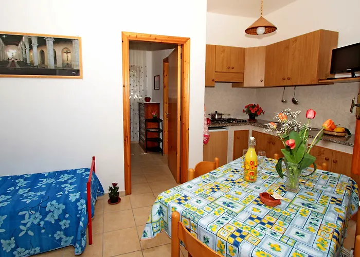 Hibiscusuno Aparthotel Tropea